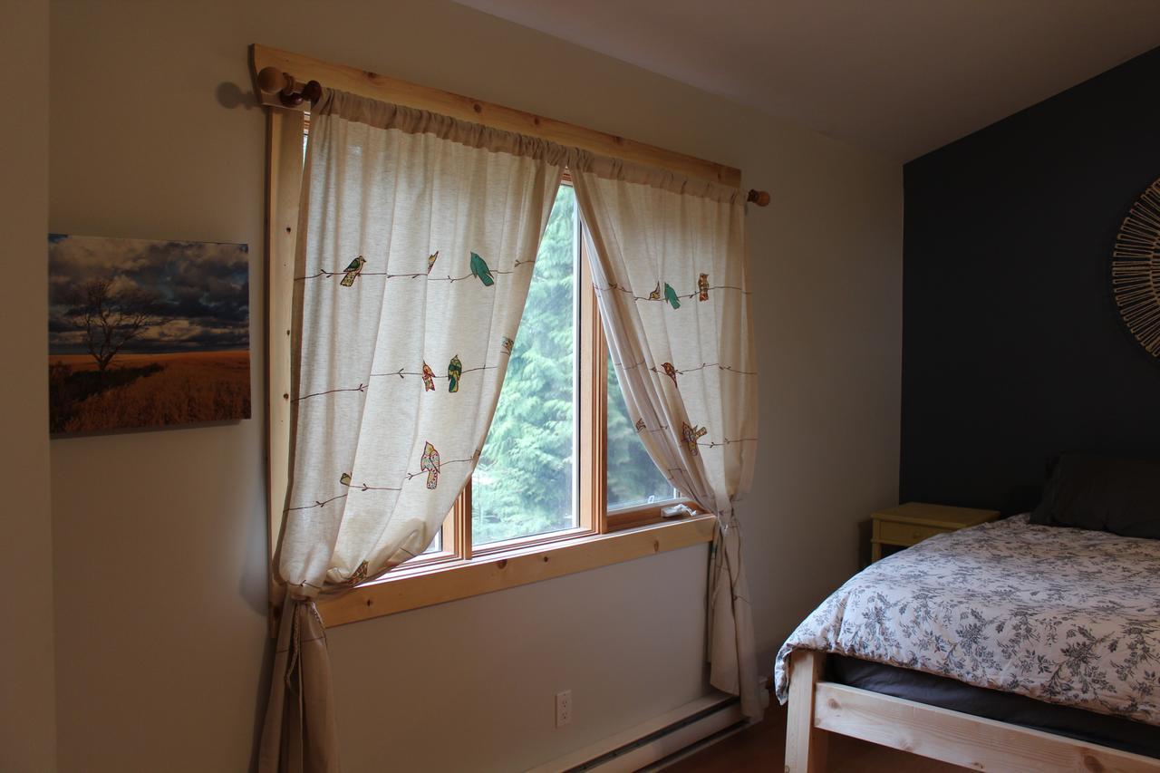 The Perch On Gabriola Bed and Breakfast Exterior foto